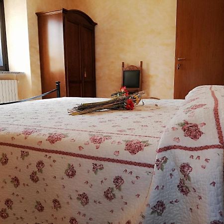 B&B Pivi Понти-суль-Минчо Экстерьер фото