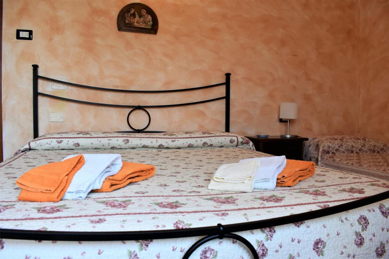 B&B Pivi Понти-суль-Минчо Экстерьер фото